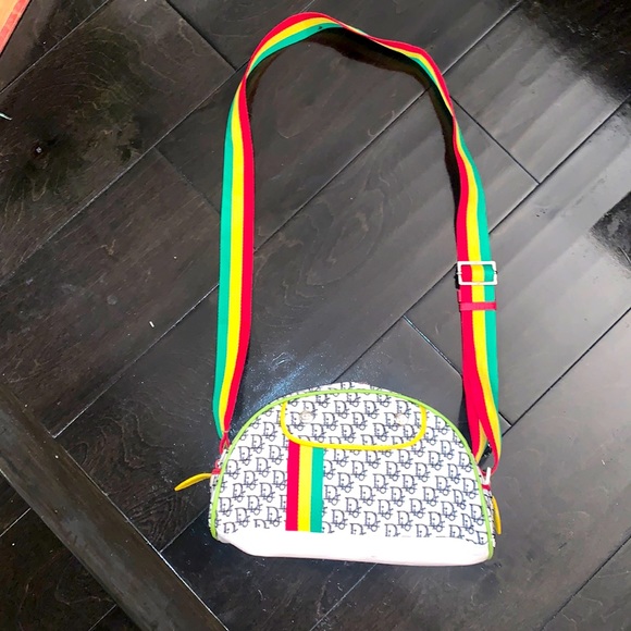 Cute little bag - Picture 1 of 4